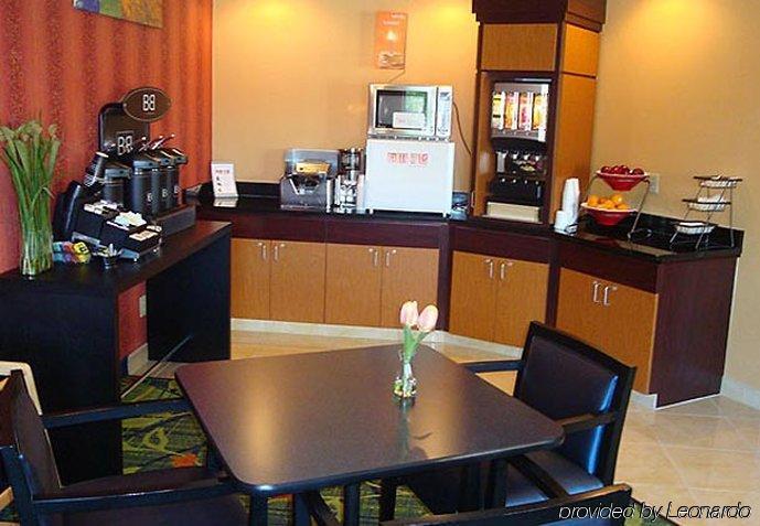 Fairfield Inn & Suites Bismarck South Ngoại thất bức ảnh
