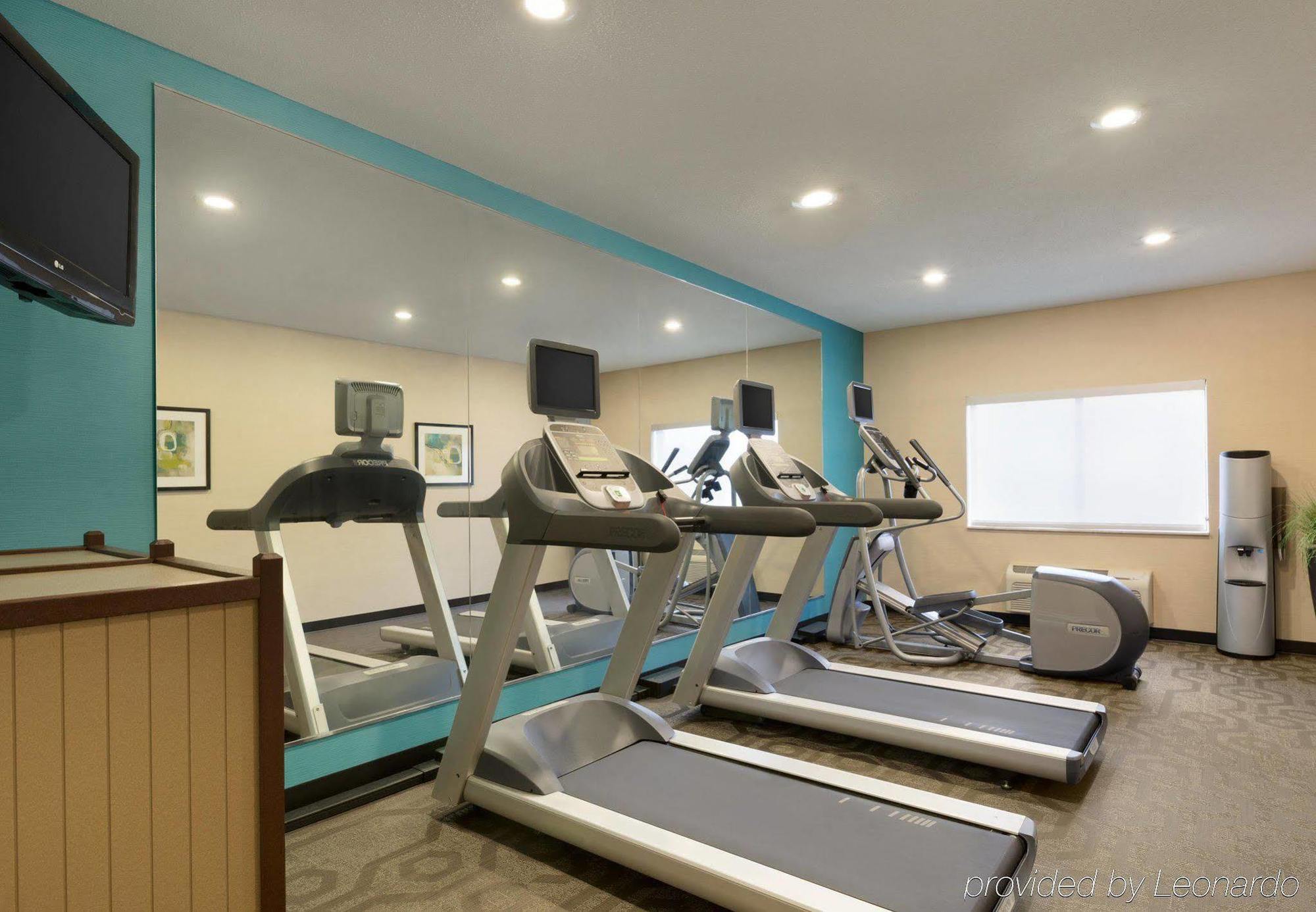 Fairfield Inn & Suites Bismarck South Ngoại thất bức ảnh